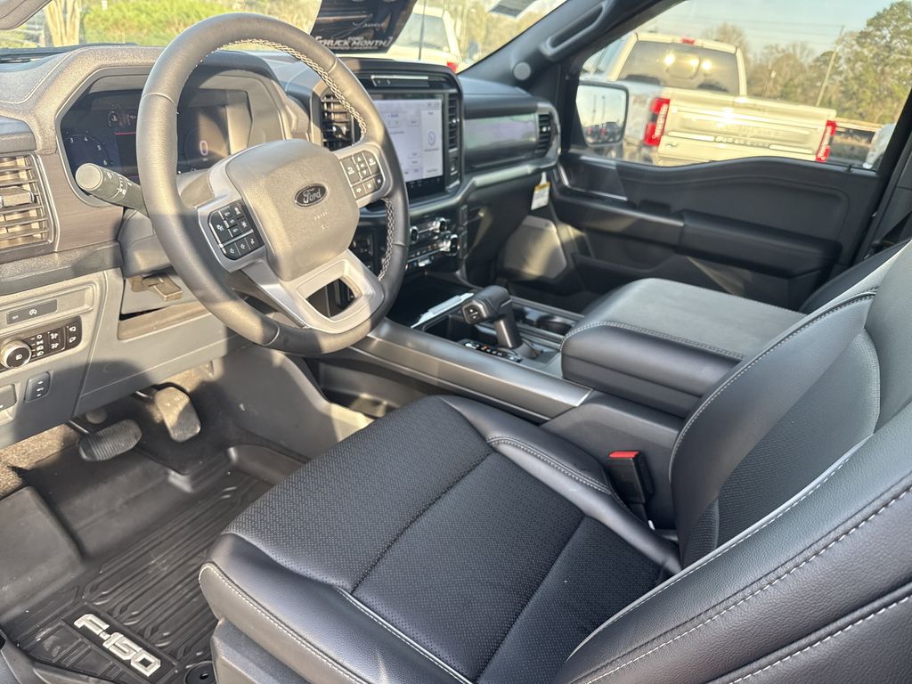 2025 Ford F-150 Lariat - 10