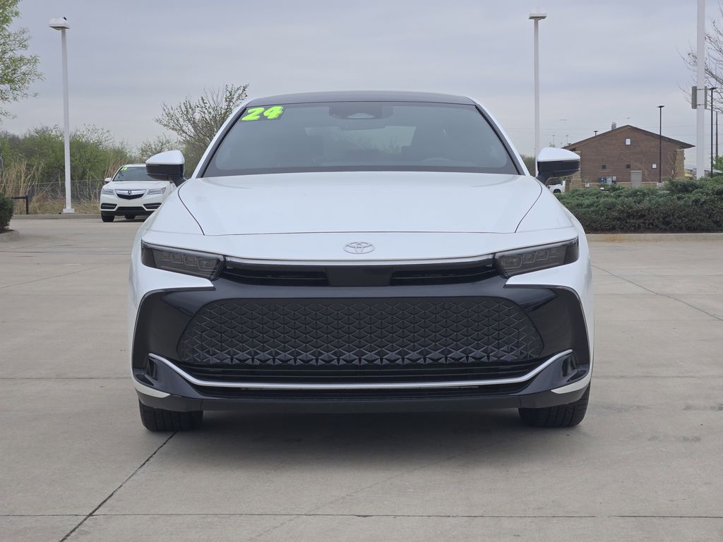 View vehicle photo 2