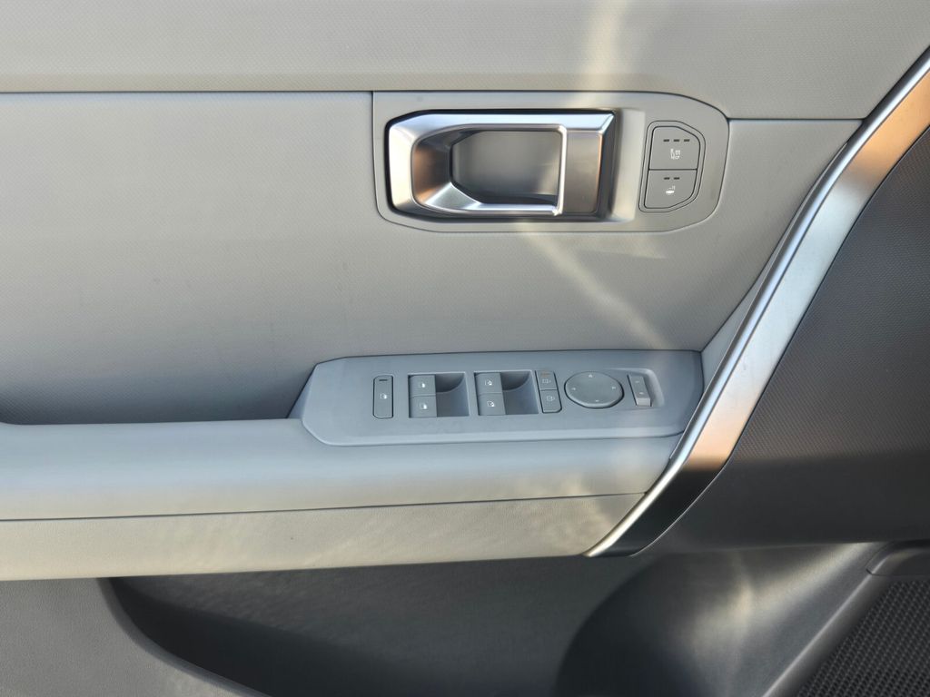 2027 Kia Seltos - $34,930