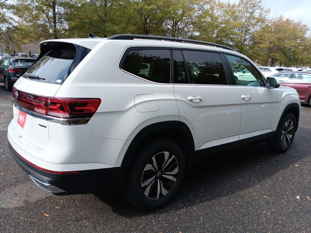 2025 Volkswagen Atlas 2.0T SE 5