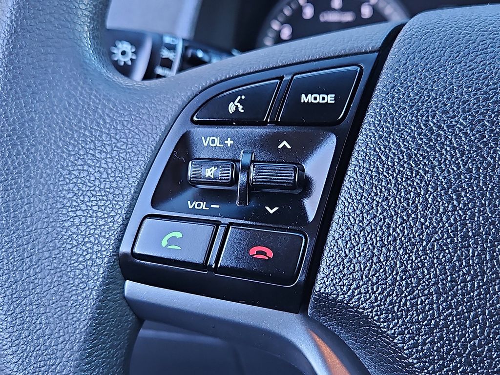 Thumbnail: 2016 Hyundai Tucson - 22