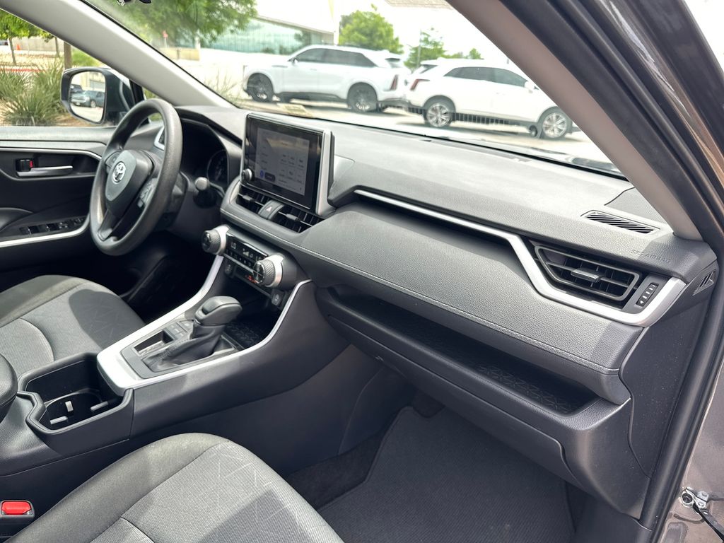 Used Car 2025 Toyota Rav4  Xle For Sale Under $35,000 In Austin, Texas