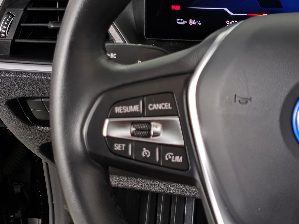 Thumbnail: 2023 BMW i4 - 30