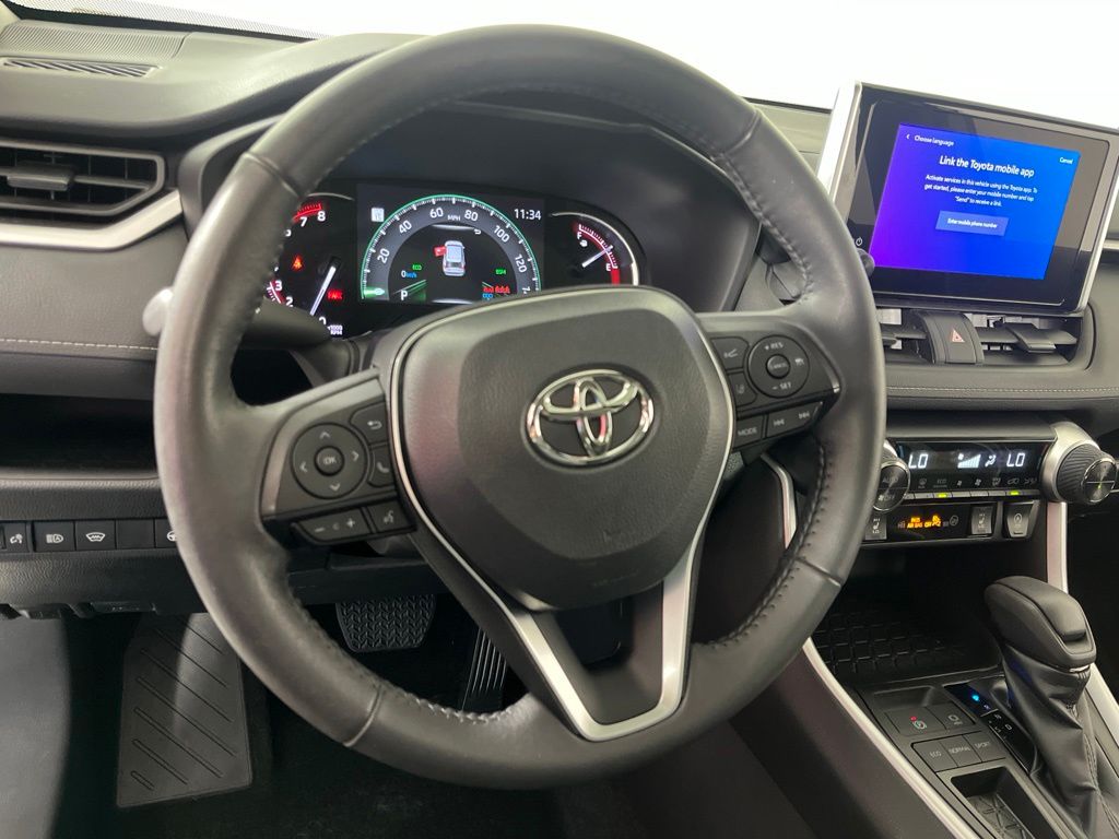 Thumbnail: 2023 Toyota RAV4 - 30