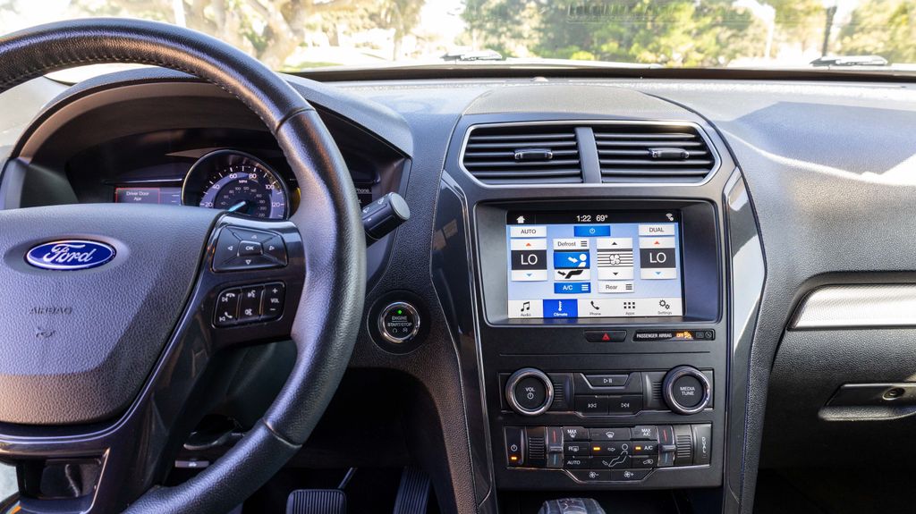 Used 2018 Ford Explorer XLT 4D Sport Utility