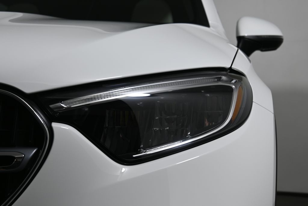 Thumbnail: 2026 Mercedes-Benz GLC - 10