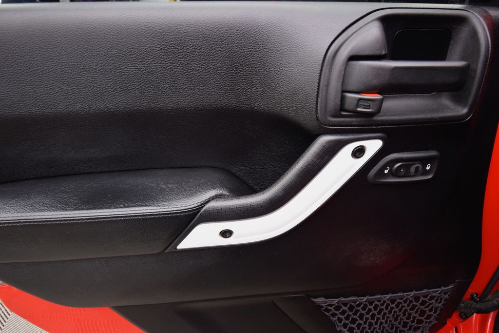 used 2015 Jeep Wrangler car, priced at $13,700