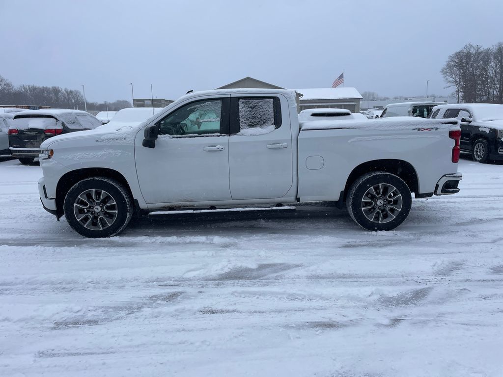 2019 Chevrolet Silverado 1500 RST 4