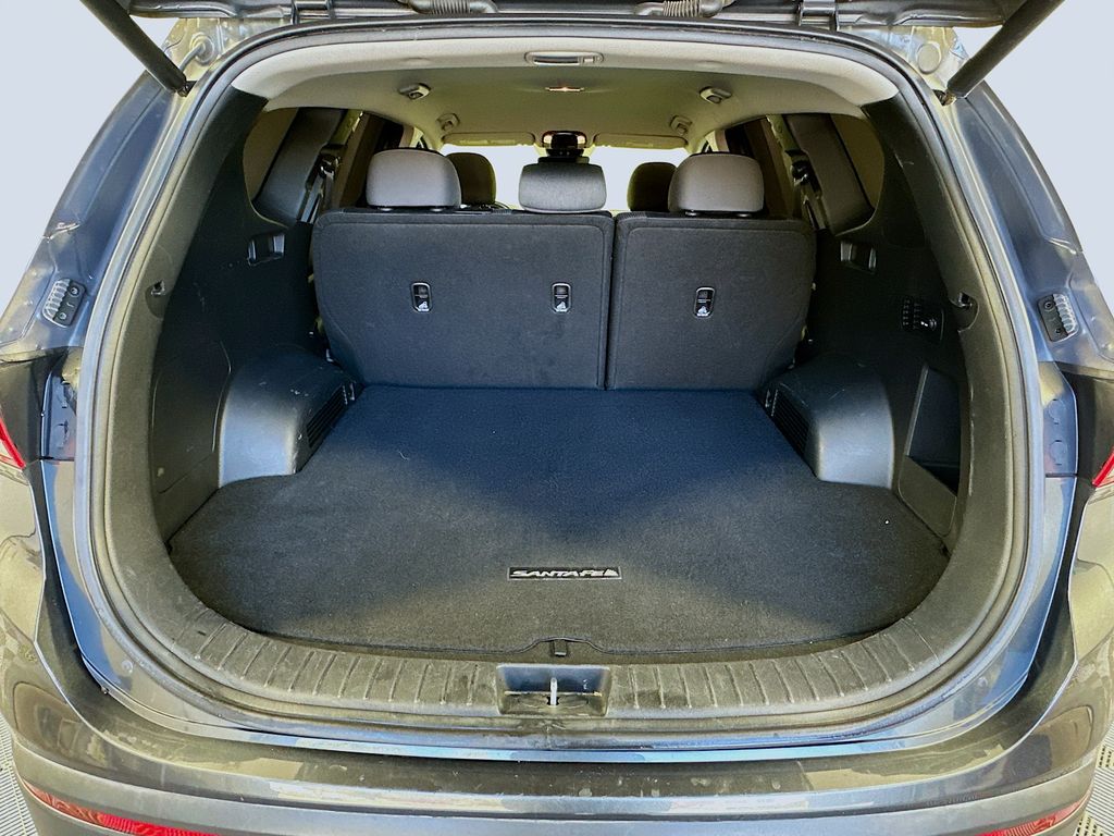 Thumbnail: 2023 Hyundai Santa Fe - 27