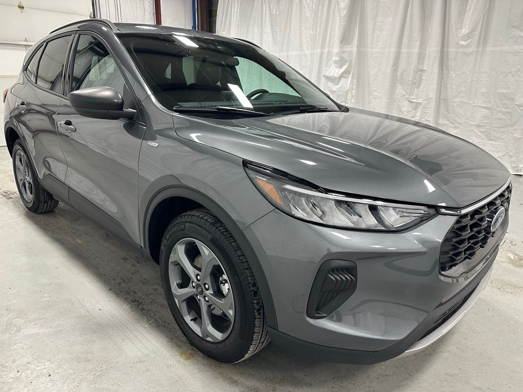 2025 Ford Escape ST-Line AWD