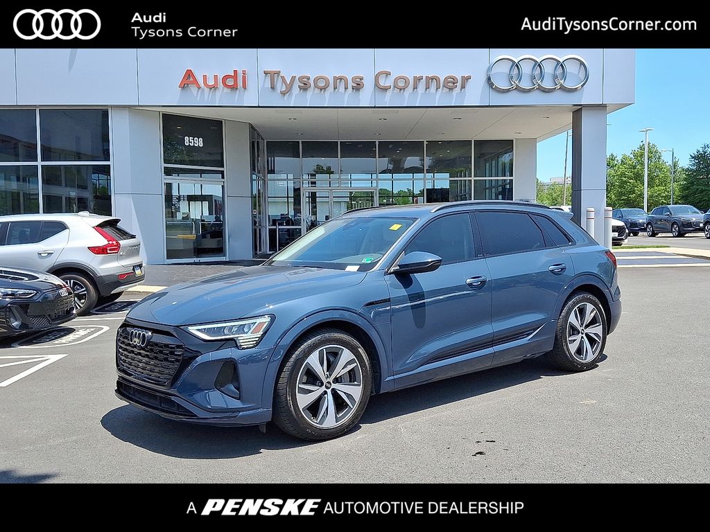 2024 Audi Q8 e-tron Premium -
                  Vienna, VA