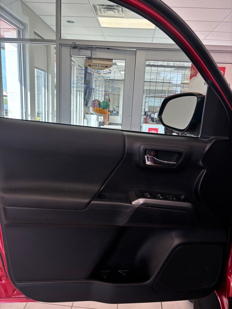 Used 2021 Toyota Tacoma Truck