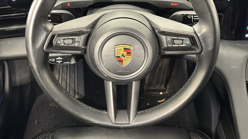 2021 Porsche Taycan 4S 18