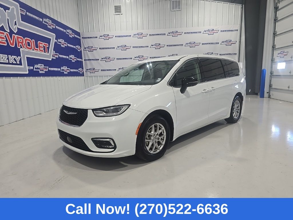 2024 Chrysler Pacifica Touring L FWD