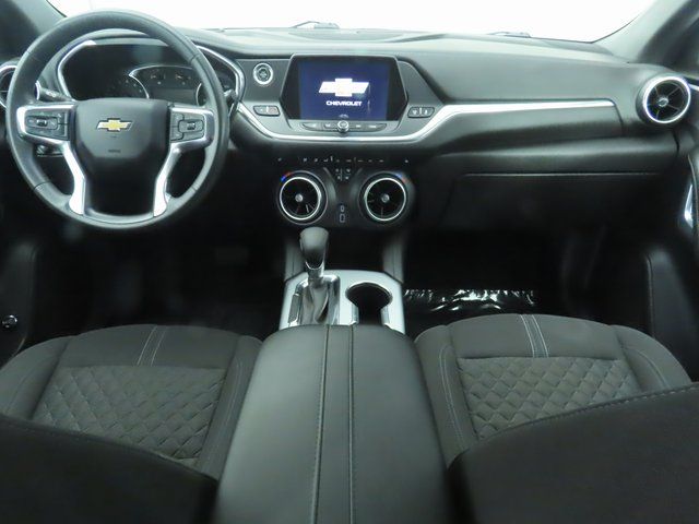 Thumbnail: 2022 Chevrolet Blazer - 13