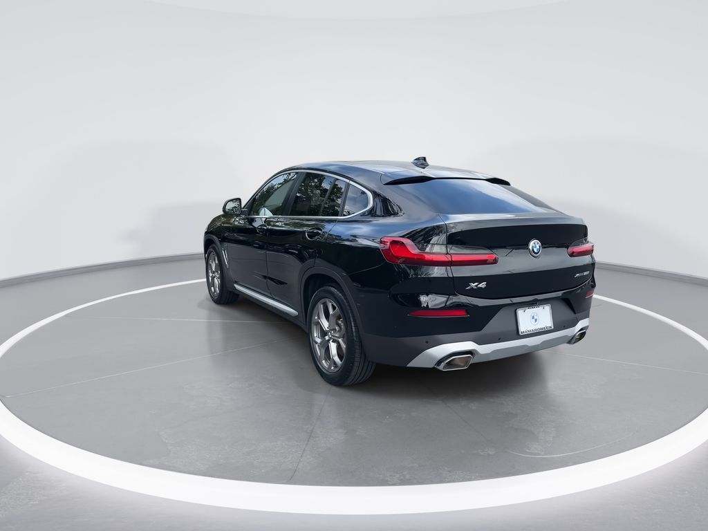 Thumbnail: 2023 BMW X4 - 6