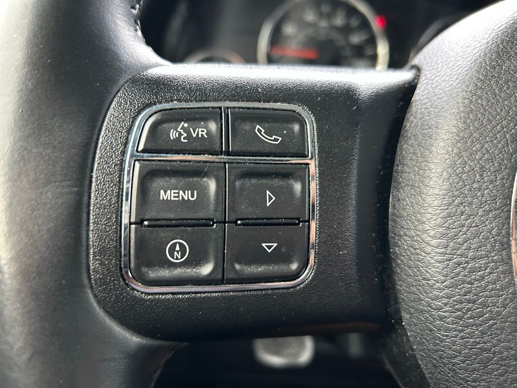 Thumbnail: 2017 Jeep Wrangler - 18