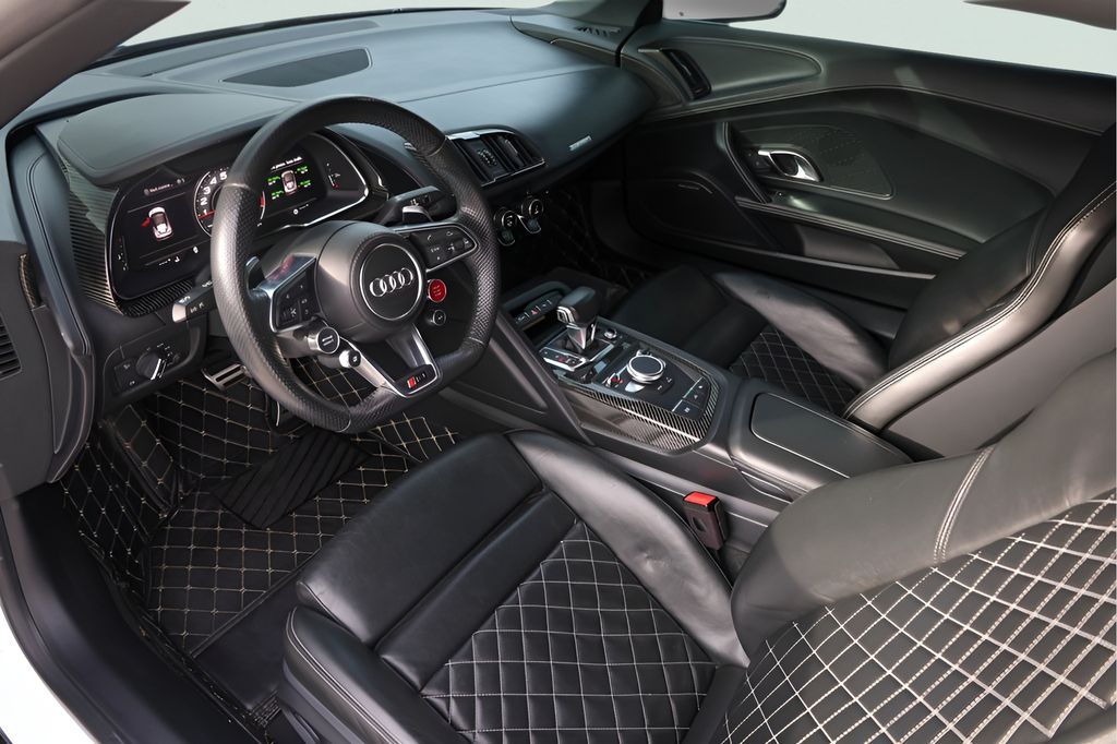 Used Car 2018 Audi R8  5.2 Plus For Sale Under $150,000 In Austin, Texas