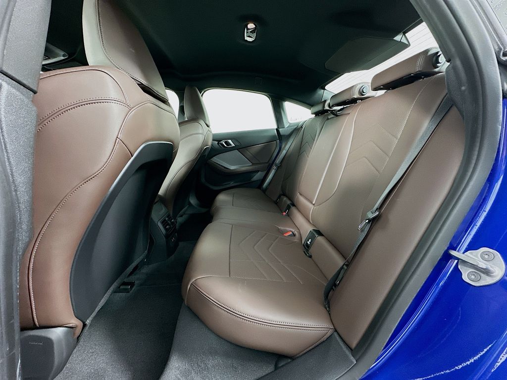 Thumbnail: 2026 BMW 2 Series - 17