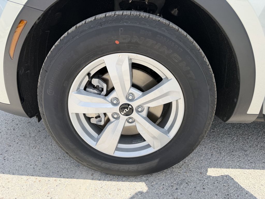 new 2026 Kia Sorento car, priced at $28,853