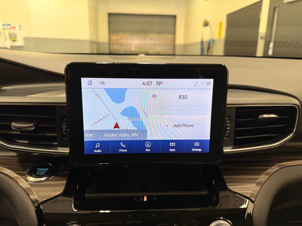 Thumbnail: 2022 Ford Explorer - 16