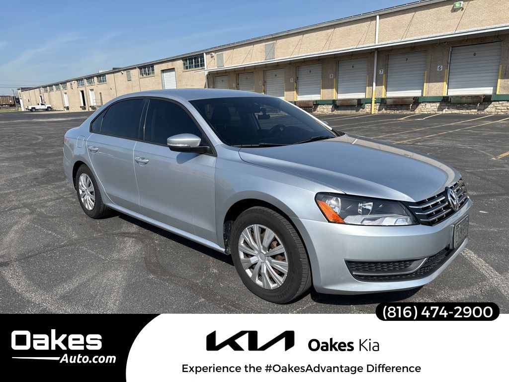 2014 Volkswagen Passat S 1.8