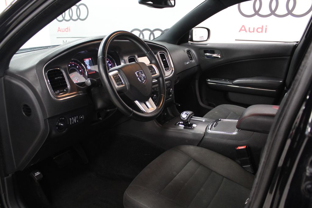 Thumbnail: 2014 Dodge Charger - 10