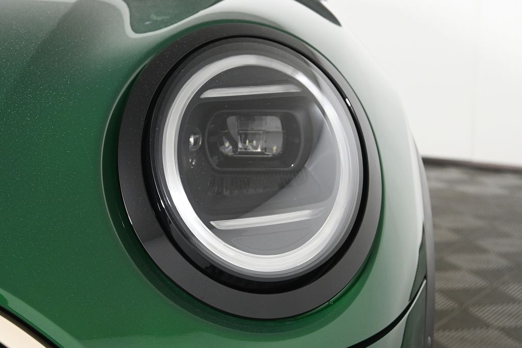 Thumbnail: 2026 MINI Cooper - 10