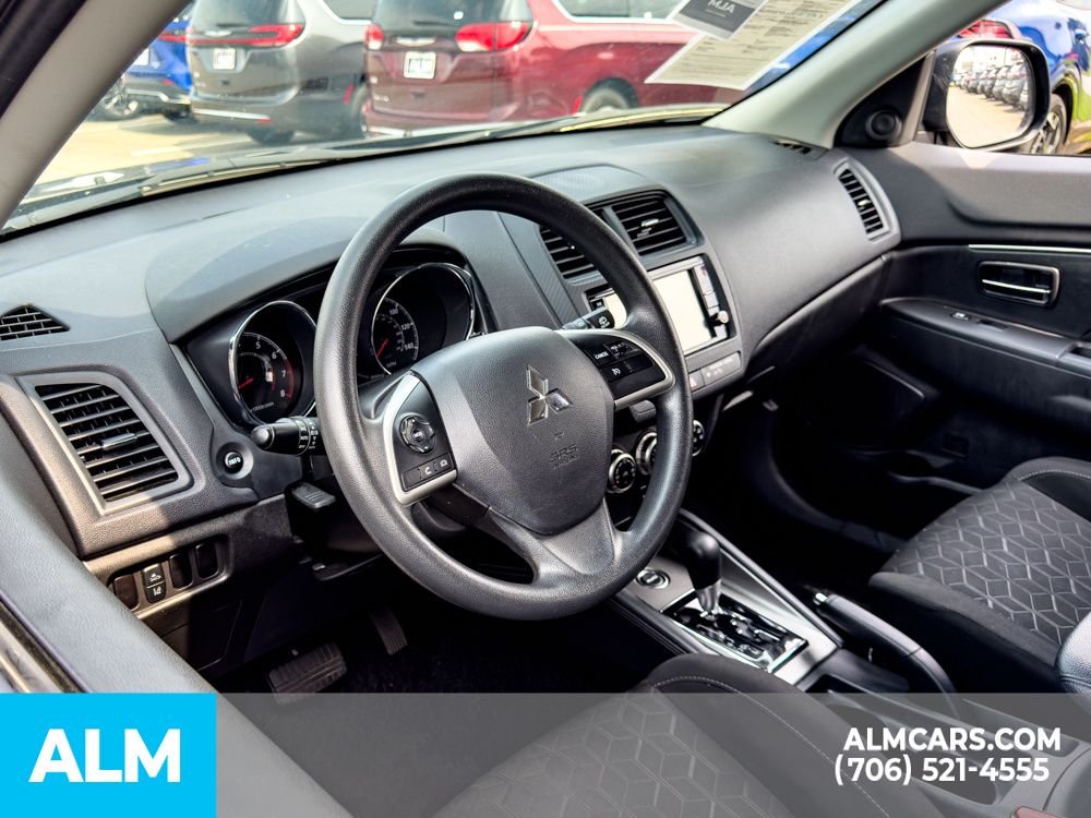 Used 2024 Black Mitsubishi 2.0 ES image 10