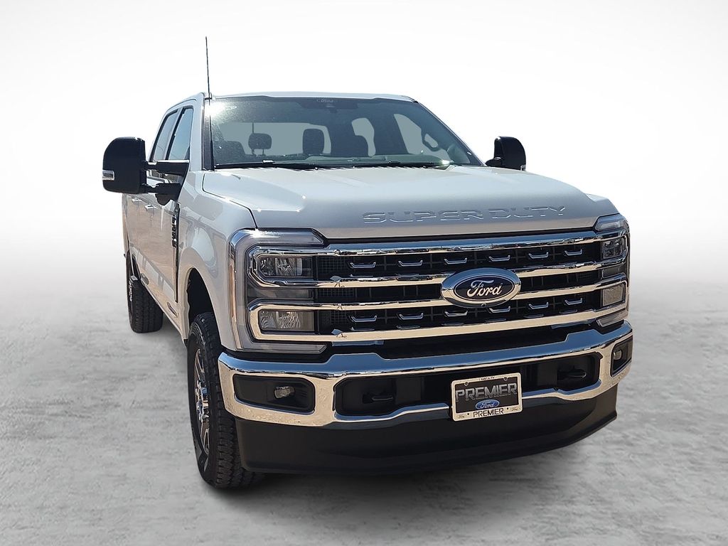 New 2026 White Ford Lariat image 2