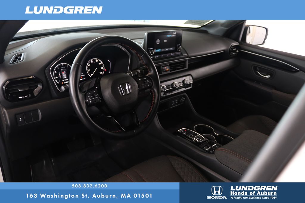 Used 2025 Honda Pilot SUV