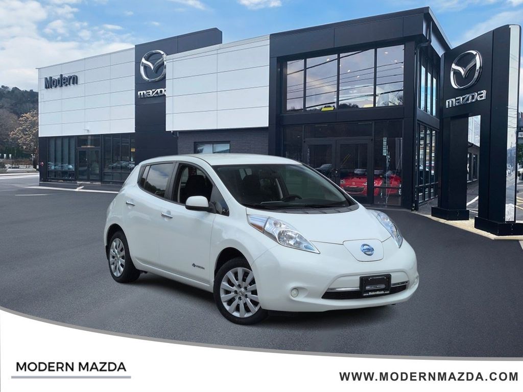 Glacier White 2017 Nissan LEAF Hatchback Front-Wheel Drive Automatic