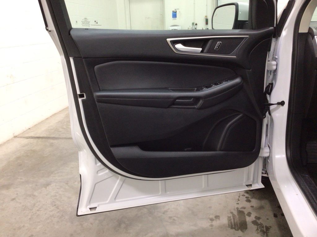 Used 2024 Ford Edge SUV