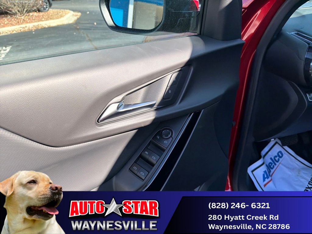 new 2026 Chevrolet Equinox car, priced at $34,690