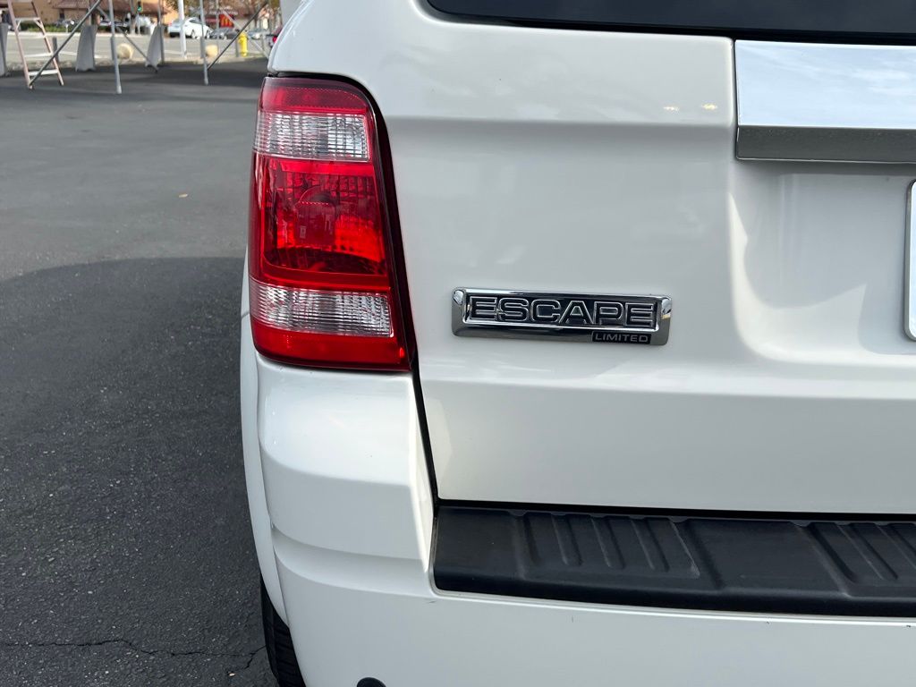 Thumbnail: 2012 Ford Escape - 11