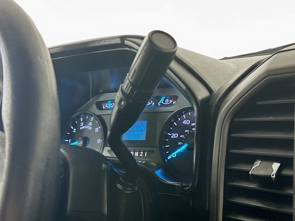 Used 2019 White Ford XL image 16