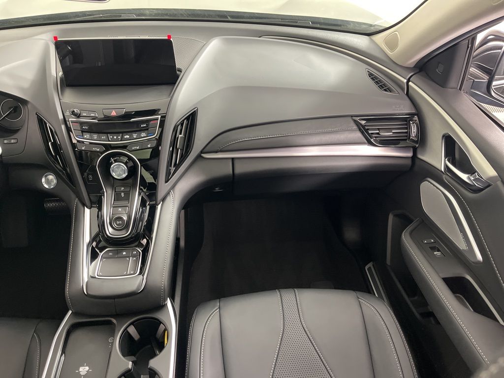 Thumbnail: 2025 Acura RDX - 15