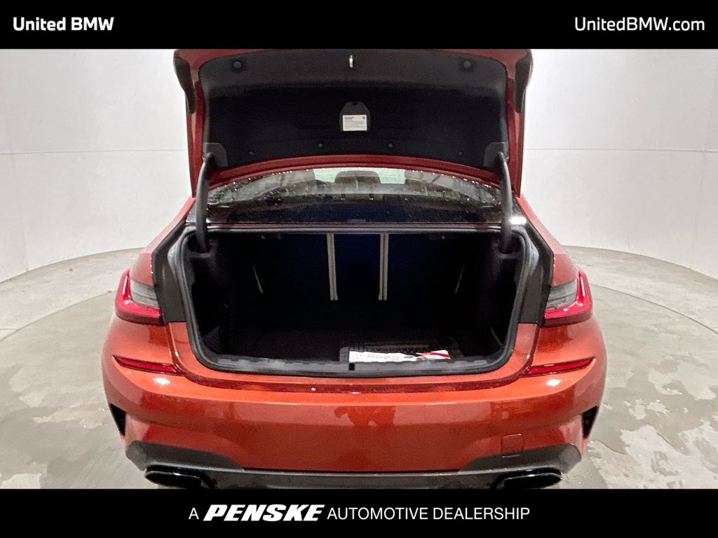 Thumbnail: 2022 BMW 3 Series - 22