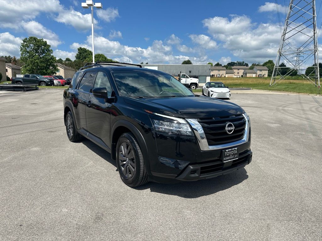 Super Black 2022 Nissan Pathfinder SV 4WD SUV / Crossover All-Wheel Drive 9-Speed Automatic