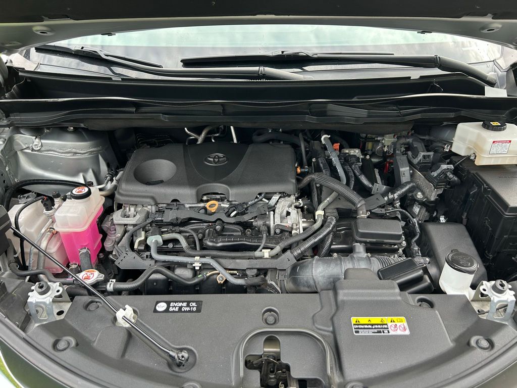 Thumbnail: 2021 Toyota Sienna - 11