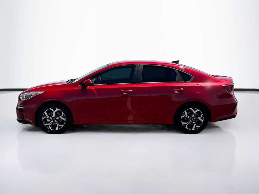 Thumbnail: 2021 Kia Forte - 8