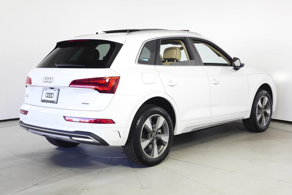 Thumbnail: 2023 Audi Q5 - 7