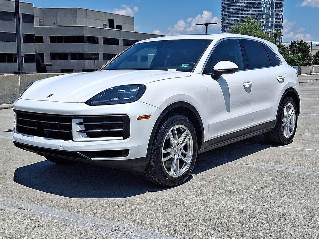 Thumbnail: 2024 Porsche Cayenne - 1