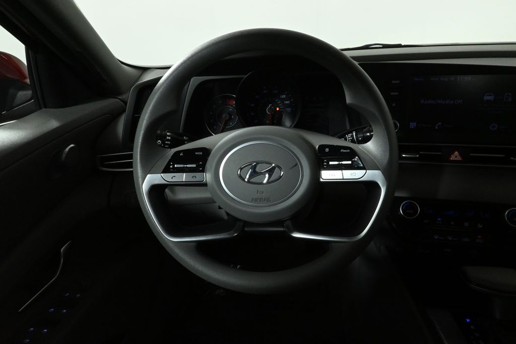Thumbnail: 2021 Hyundai Elantra - 19