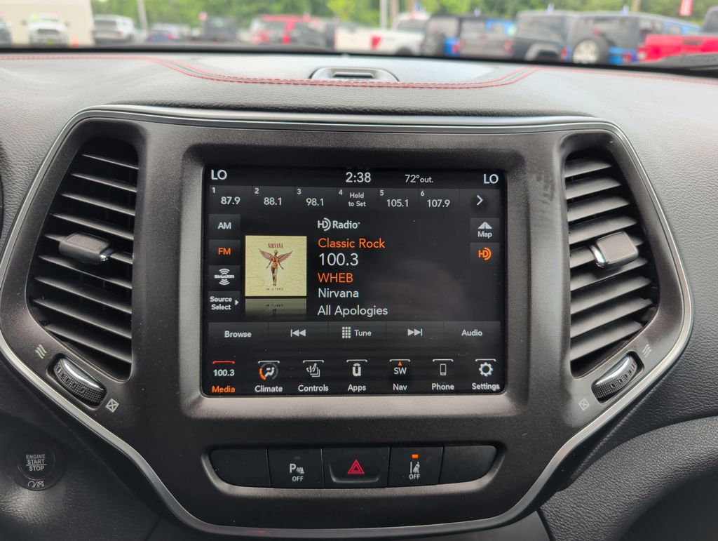 Used 2021 Jeep Cherokee SUV