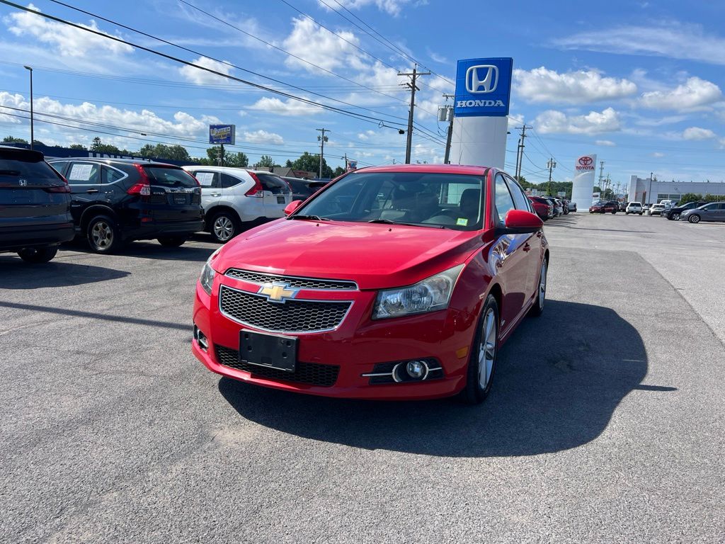 2012 Chevrolet Cruze 2LT Sedan FWD   