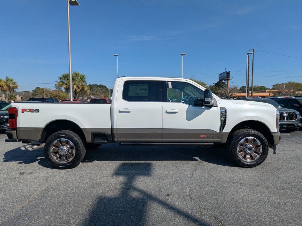 2026 Ford F-350 Super Duty Platinum