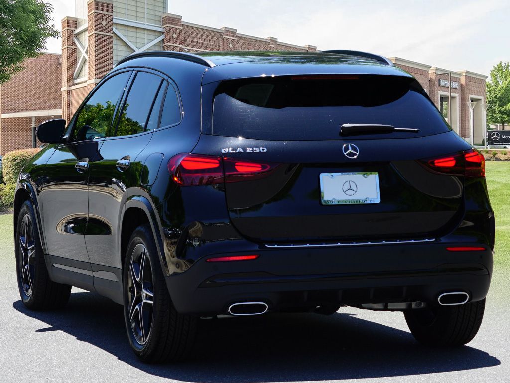 Thumbnail: 2026 Mercedes-Benz GLA - 7