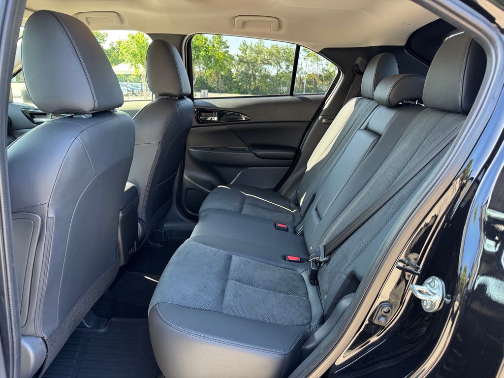 2025 Mitsubishi Eclipse Cross SE photo 11