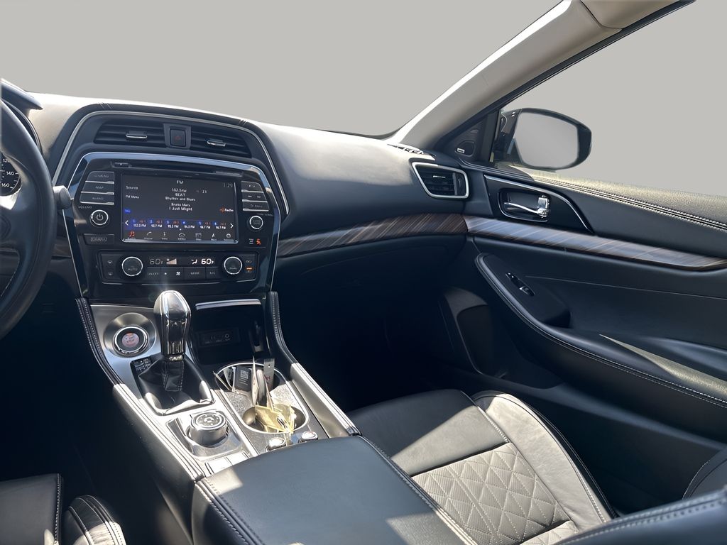 Used Car 2017 Nissan Maxima  Platinum For Sale Under $15,000 In Austin, Texas